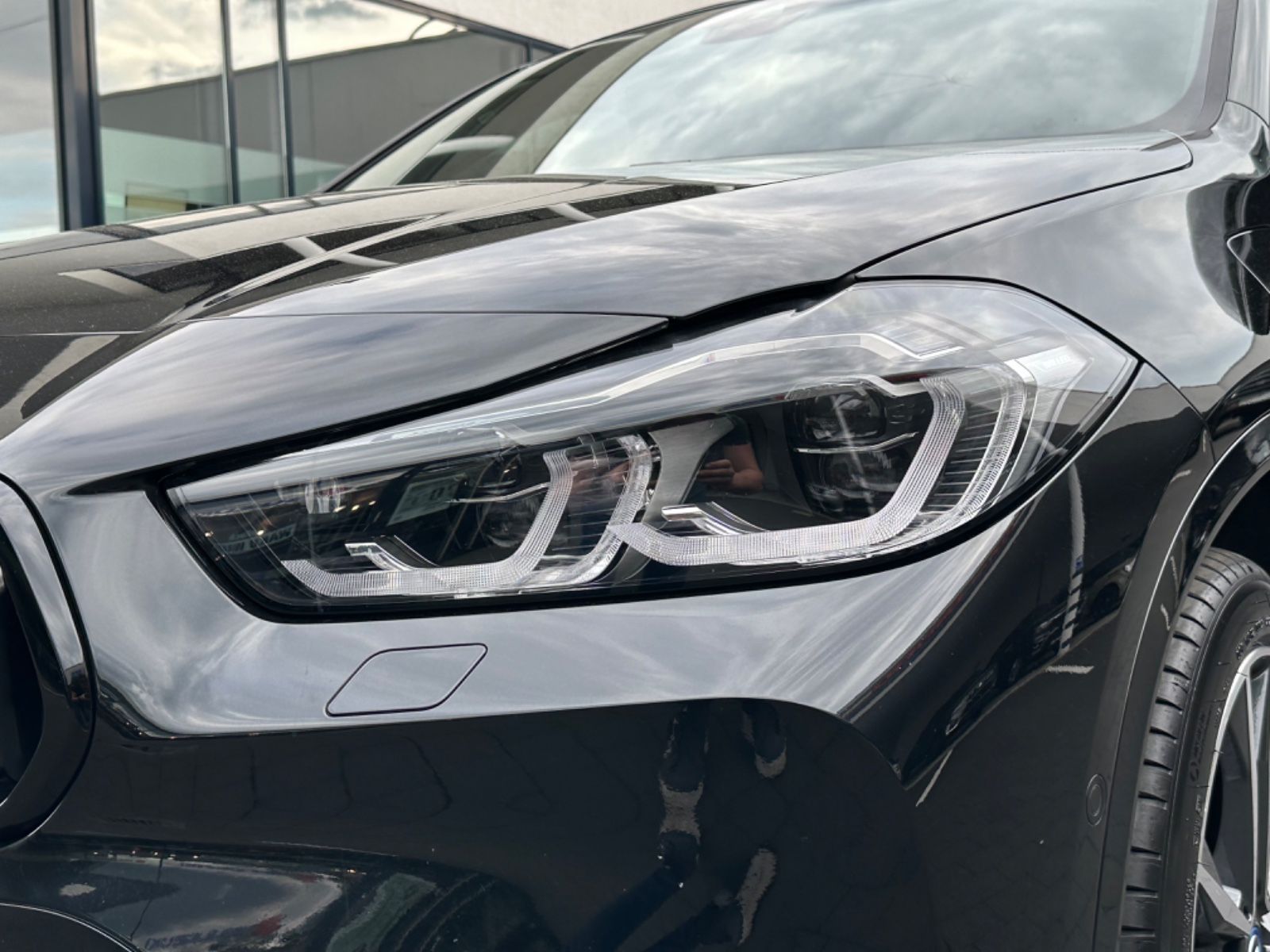 BMW X2 xDrive 25 e M Sport Shadow-Line - Image 2